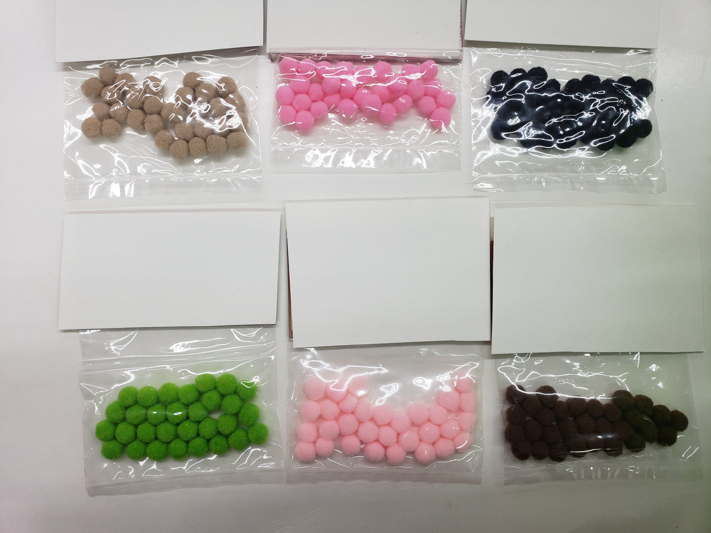 Pom poms (7mm)