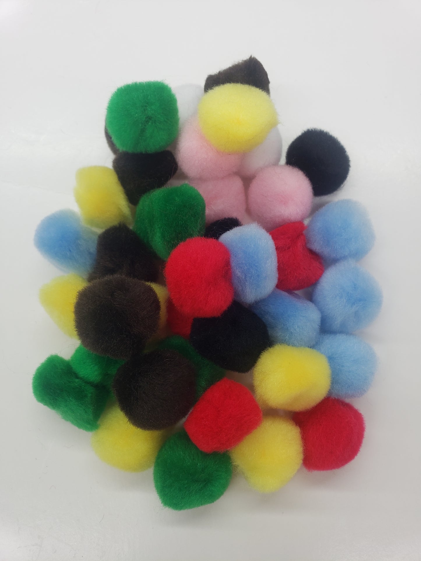 Pom poms (3/4")